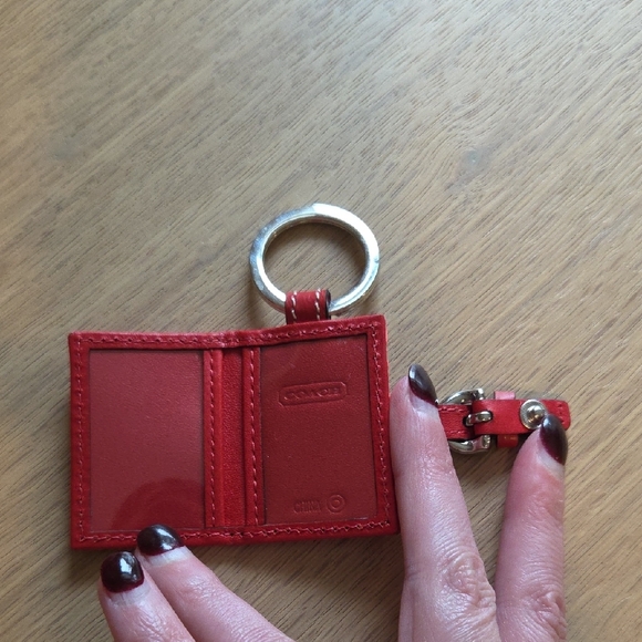 Coach Picture Holder Key Ring - Picture 3 of 8